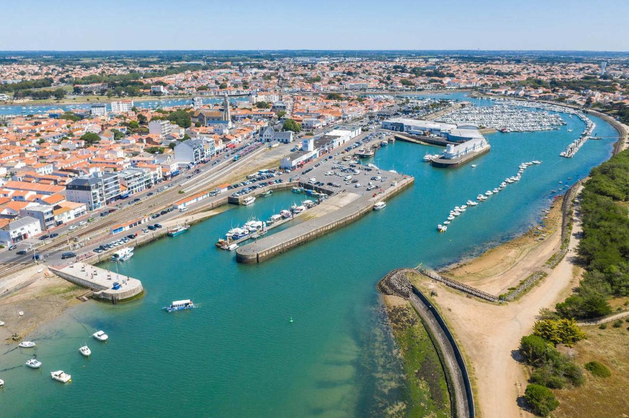 Ibis Styles St Gilles Croix De Vie Centre-Ville Saint-Gilles-Croix-de-Vie Exterior foto